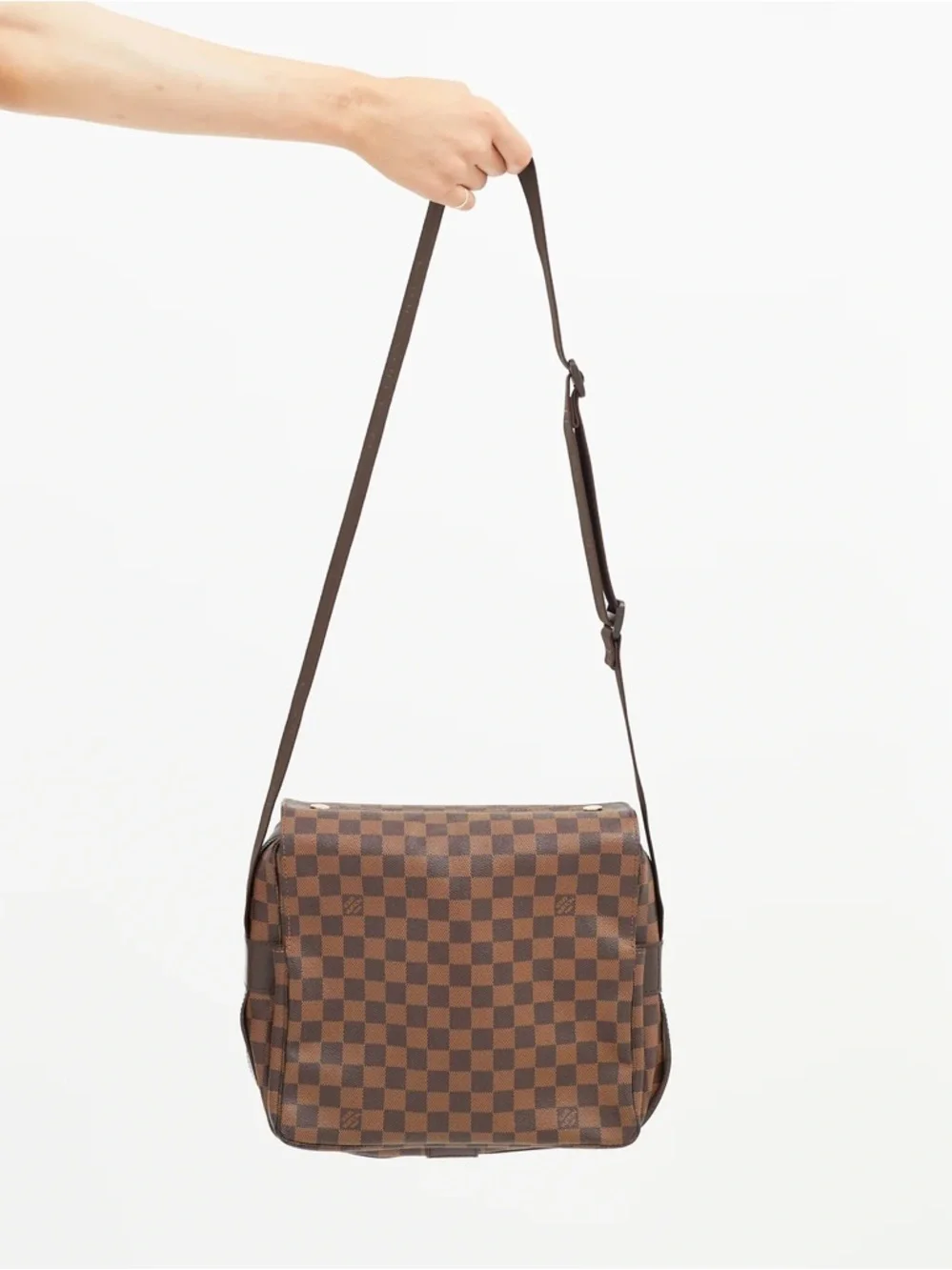 Pre -love Authentic Louis Vuitton Damier Ebene Naviglio Crossbody Bag